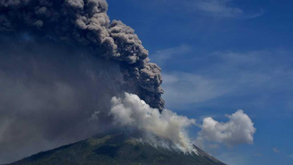 Erupsi Ile Lewotolok Berkaitan Picu Letusan Gunung Api Lainnya?