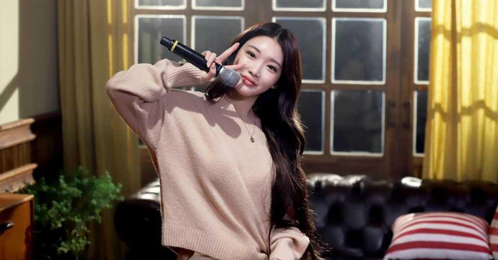 Positif COVID-19, Chungha Tunda Rilis Single dan Album Perdananya