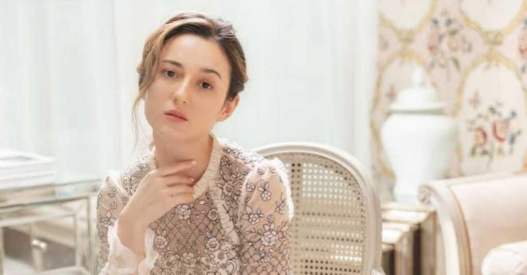 Julie Estelle Ungkap Rahasia Kecantikan dan Kulit Mulusnya