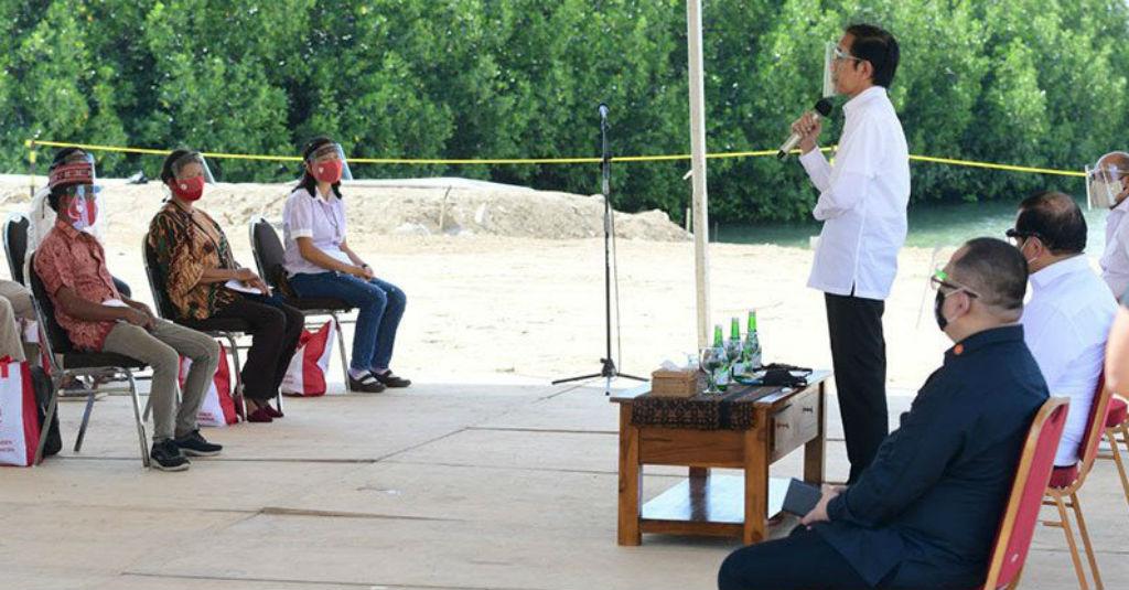 Jokowi Ajak Pedagang Martabak hingga Klontong Jualan Secara Online