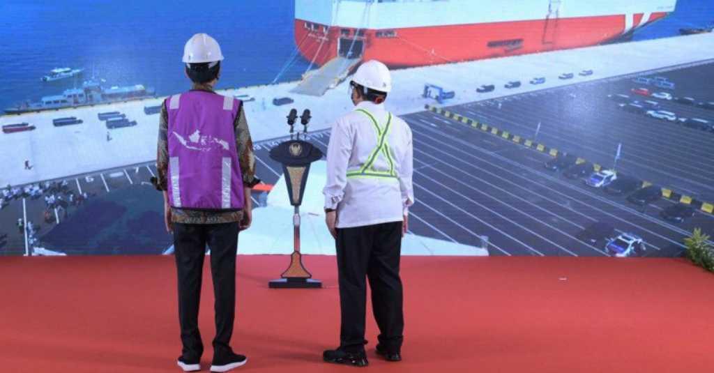 Presiden Jokowi Saksikan Ekspor Perdana di Pelabuhan Patimban