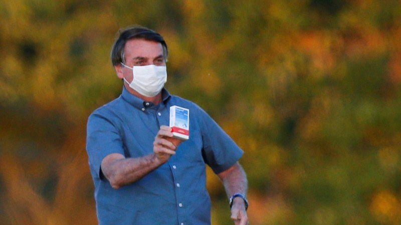 Presiden Brazil Sebut Buru-buru Terima Vaksin Justru Membahayakan
