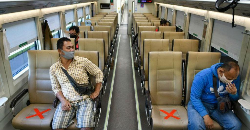 Kemenhub Terbitkan Aturan Naik Kereta Wajib Rapid Test Antigen