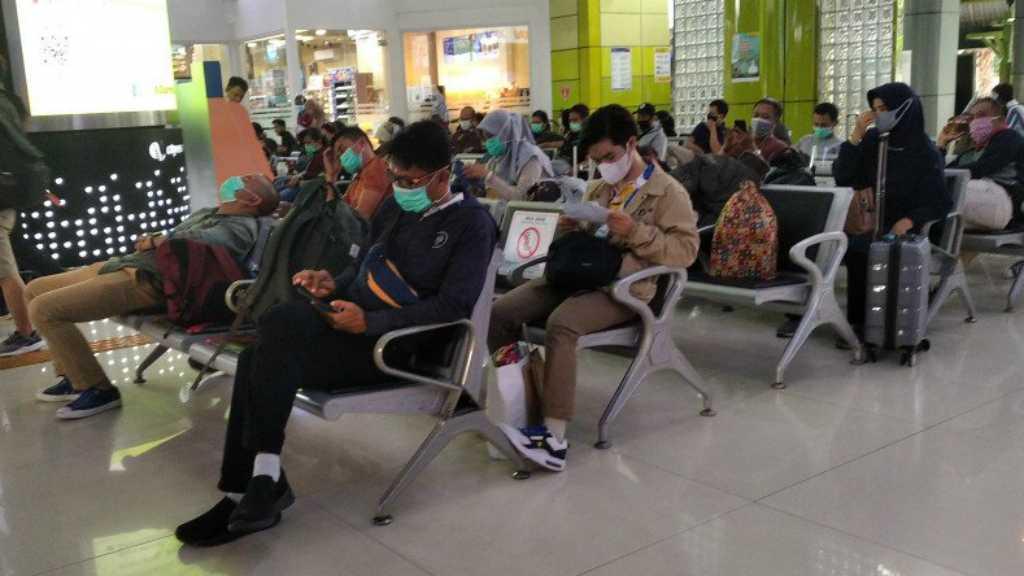 Rapid Test Antigen Jadi Syarat Naik Kereta Api, Masyarakat Bersuara
