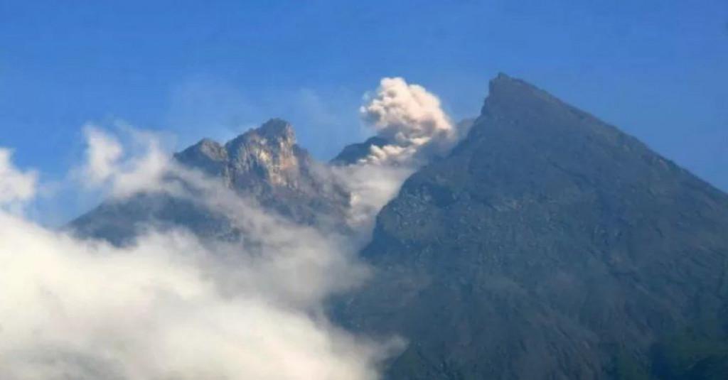 BPPTKG Sebut Suara Guguran Gunung Merapi Terdengar 6 Kali