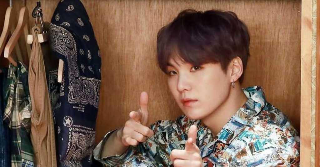 Suga BTS Kabarkan Mengenai Perkembangan Cedera Bahunya