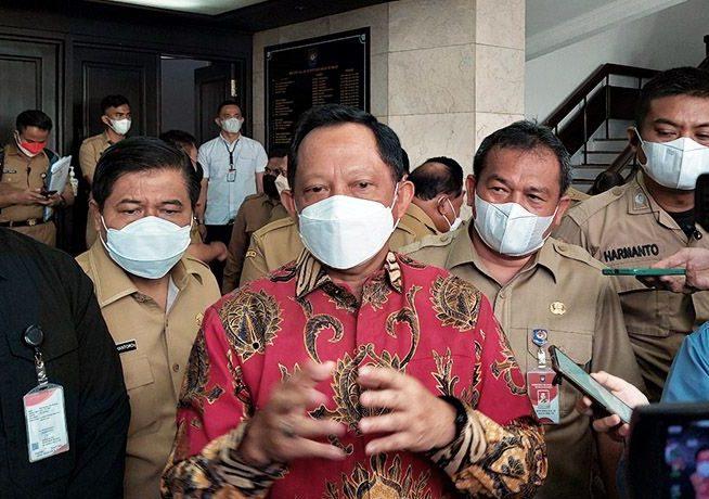 Mendagri Tito Ungkap Asal Pasokan Senjata KKB di Papua