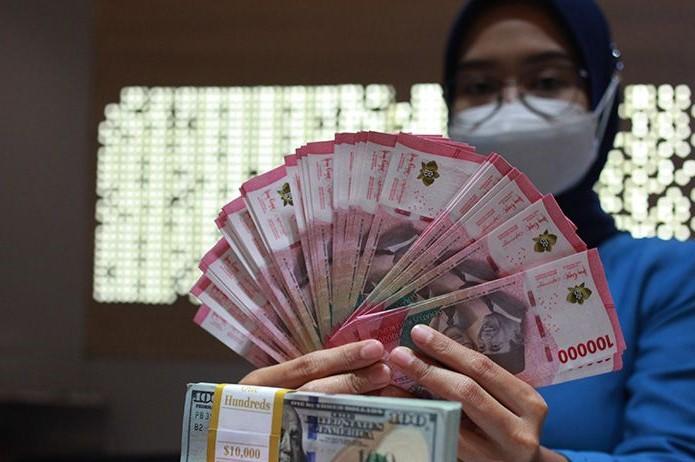 Rebound Dolar AS Jadi Bumerang bagi Rupiah