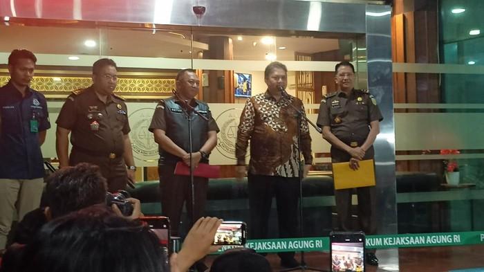Airlangga Sebut Dapati 46 Pertanyaan dari Kejagung Terkait Kasus CPO