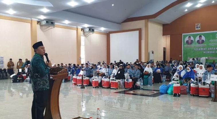 346 Jemaah Haji Kloter 18 Tiba di Medan, 2 Meninggal