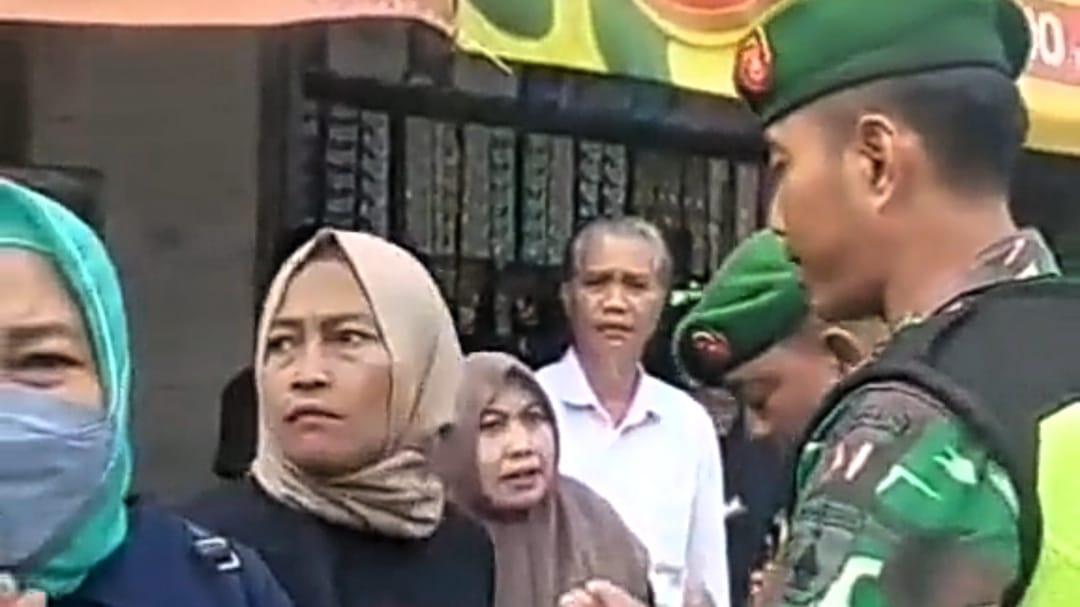 Istana Buka Suara Buntut Viral Ibu Korban Tragedi Kanjuruhan Diadang Temui Jokowi di Malang