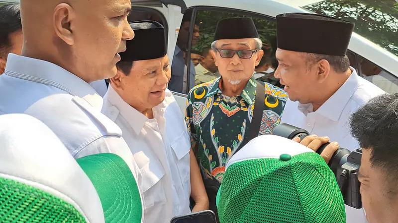 Kader PBB Teriaki 'Presiden' saat Prabowo Tiba di Acara Puncak Milad ke-25 di ICE BSD