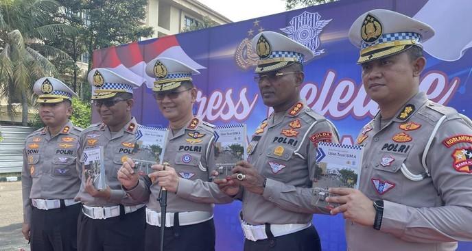 Polri Berinovasi Dalam Ujian SIM Pakai Teknologi dan Praktik di Lapangan