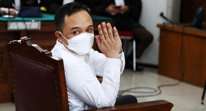 Merasa Belum Puas Vonis Disunat MA, Pengacara Pertimbangkan Ricky Rizal Ajukan PK