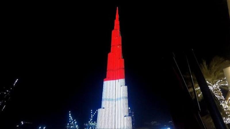 Keren! Burj Khalifa Munculkan Bendera Merah Putih dan Kumandangkan Lagu 'Indonesia Raya'