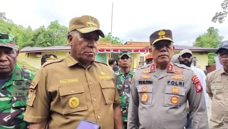 Paulus Waterpauw Menduga Pembakaran Fasilias Umum di Fakfak Kelompok Terorganisir