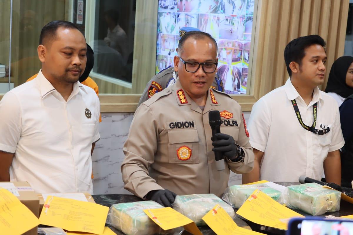 Kurir Narkoba Mantan Narapidana Nusakambangan Ditangkap Usai Antar Sabu Seberat 5 Kg