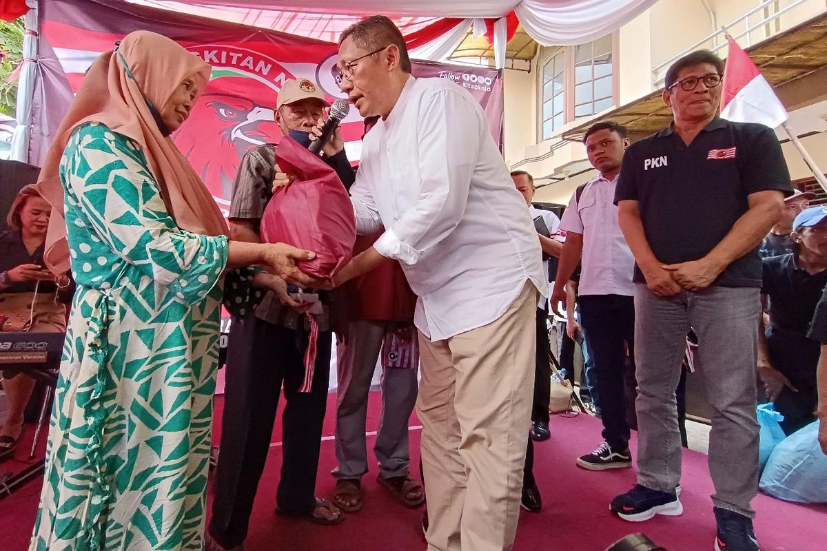 PKN Dekati Rakyat Melalui Sembako