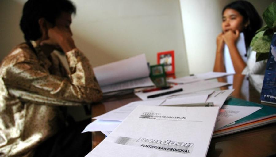 Mahasiswa S1 dan D4 Gak Lagi Wajib Bikin Skripsi