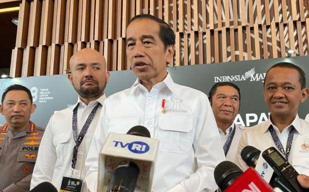 Sempat Alami Gangguan, Jokowi Janji bakal Evaluasi Pengoperasian LRT Jabodebek