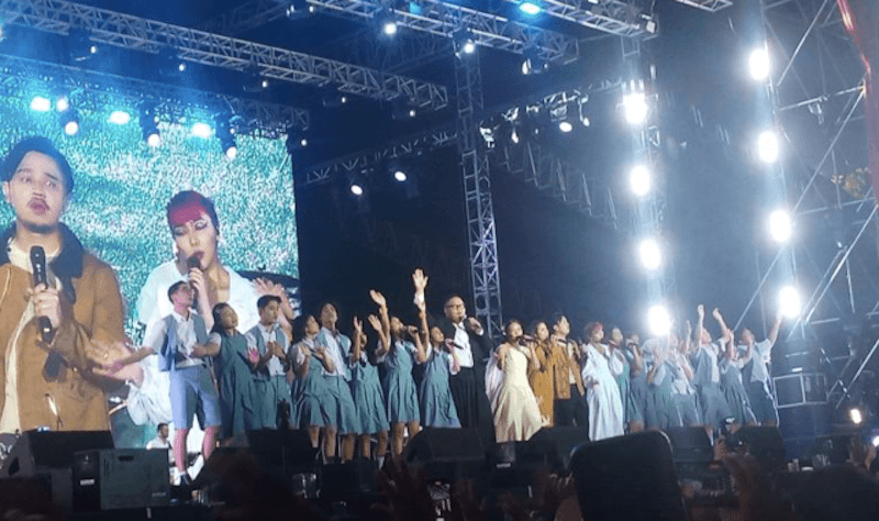 Konser "Petualangan Sherina" Suguhkan Nostalgia di Synchronize Fest