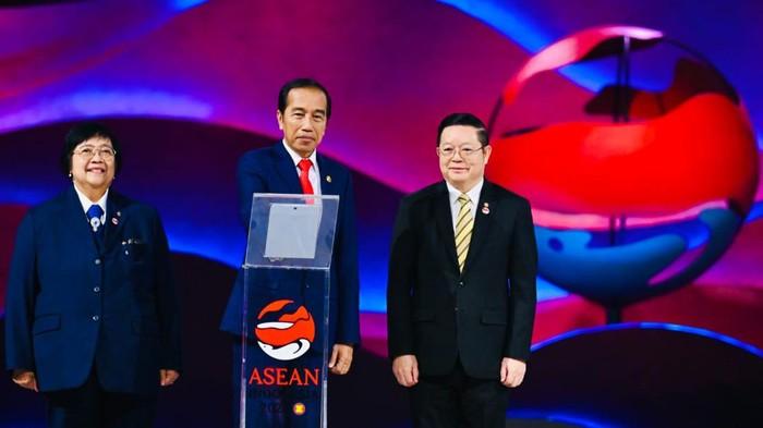 Selain Buka KTT, Jokowi Juga Resmikan Pusat Koordinasi dan Kendali Pencemaran Asap Lintas Batas ASEAN