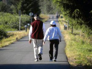 Rutin Berjalan Kaki Dapat Menjadi Latihan Fisik untuk Ibu Rumah Tangga