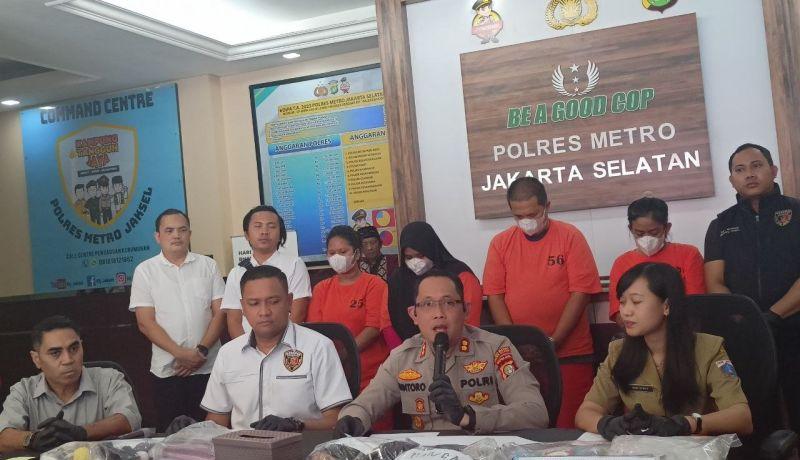 Polisi Ungkap 4 Tersangka Terlibat Kasus Pesta Orgy  yakni Sindikat