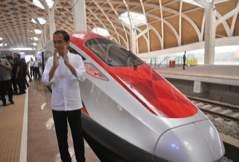 Menhub Ungkap Rencana Kereta Cepat ke Surabaya lewat Wilayah Selatan Jawa