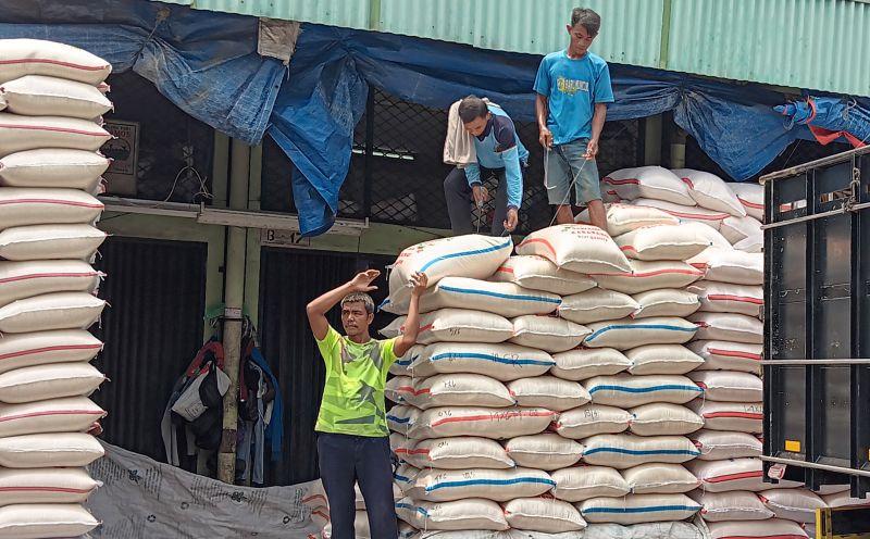 Jaga Stok dan Harga, Pasar Induk Beras Cipinang Minta Perum Bulog Kirimkan Beras