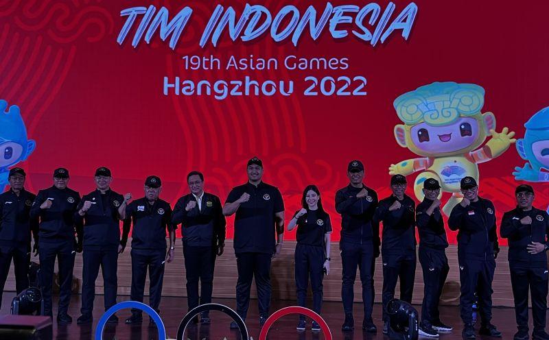 Menpora Resmi Kukuhkan Tim Indonesia Asian Games 2022 Hangzhou