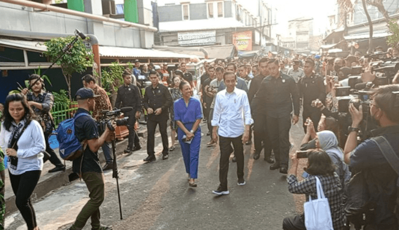 Jokowi Berharap Harga Beras Turun Dalam Hitungan Minggu