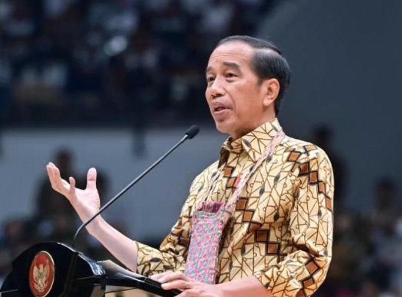 Jokowi Minta Cek Kebenaran Isu Menhan Prabowo Gampar Wamentan