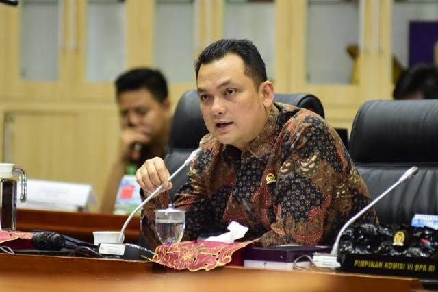 Dukung Suntikan PMN Untuk PLN Sebesar Rp 5 triliun di Tahun 2024, DPR Minta Program Listrik Desa Tuntas