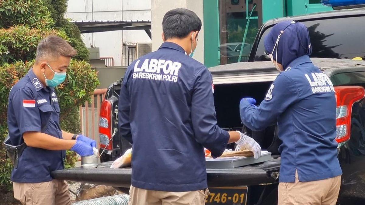 5 Anggota Puslabfor Polri Cek Lokasi TKP Ledakan di RS Eka Hospital BSD