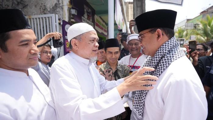 Kunjungi Ponpes di Cianjur, Anies Ajak Warga Menuju Perubahan