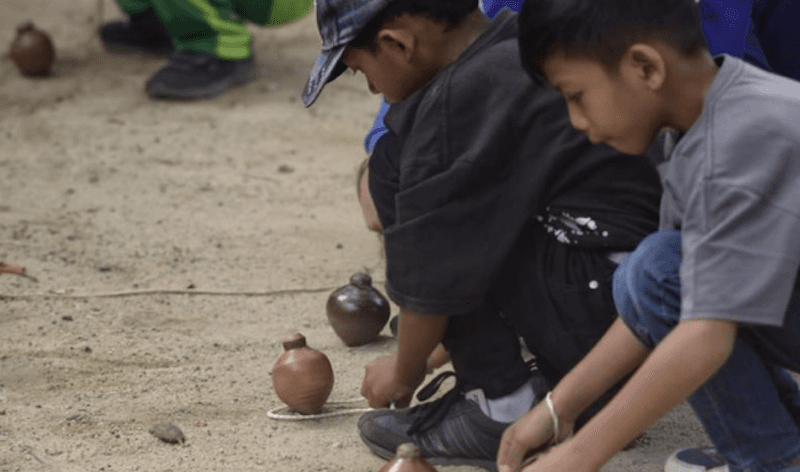 MHC Bangka Barat Lestarikan Permainan Tradisional Melalui Lomba
