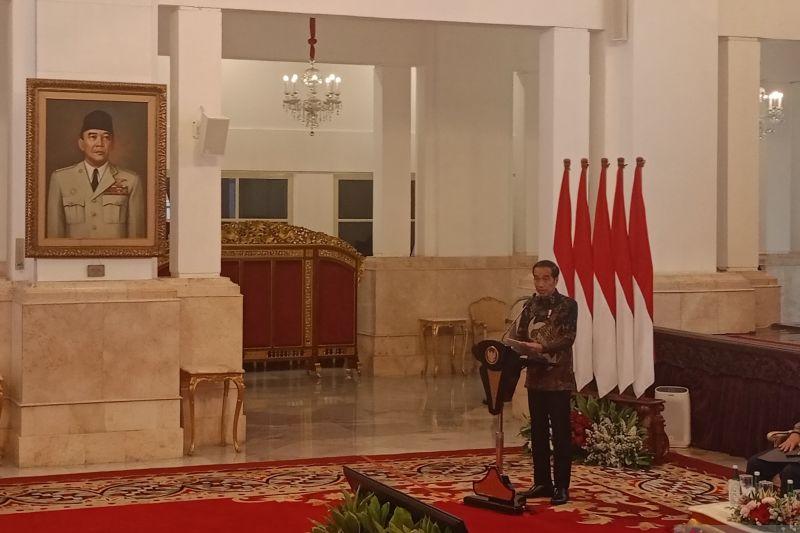 Jokowi Ungkap Artificial Intelligence Hantui Wartawan dan Perusahaan Media