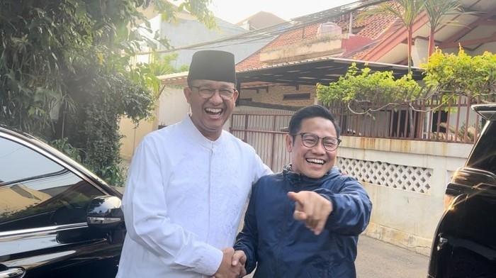 Anies-Cak Imin Mau Foto Bareng buat Daftar ke KPU RI