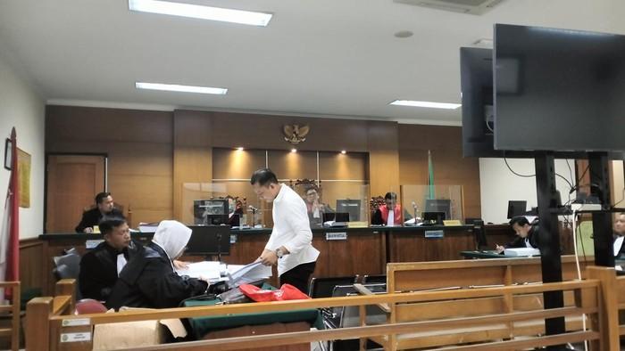 Pembobol Dana Nasabah Bank Himbara di Tangerang Dituntut Pasal Korupsi dan Pencucian Uang