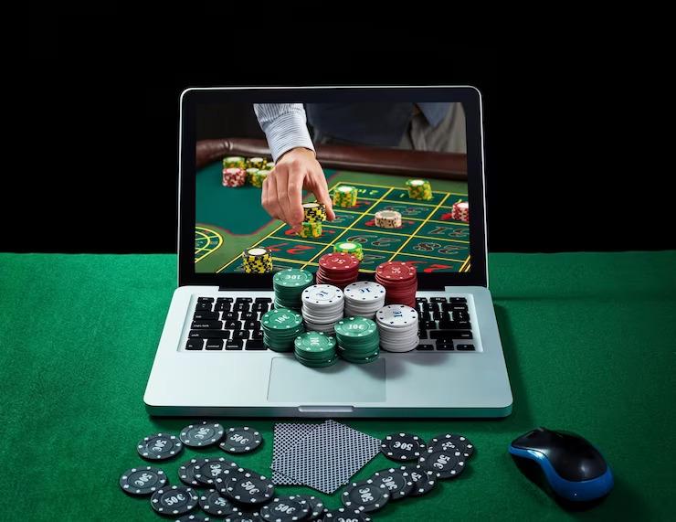 Polisi Ringkus Tiga Pemilik Akun Promisikan Situs Judi Online