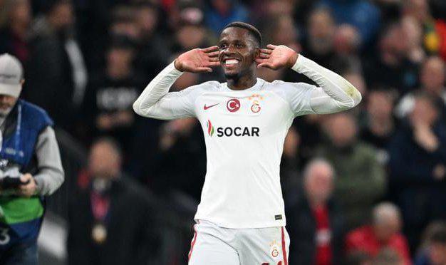 Wilfried Zaha Bantah Aksi Selebrasi Bukan Ledek Manchester United