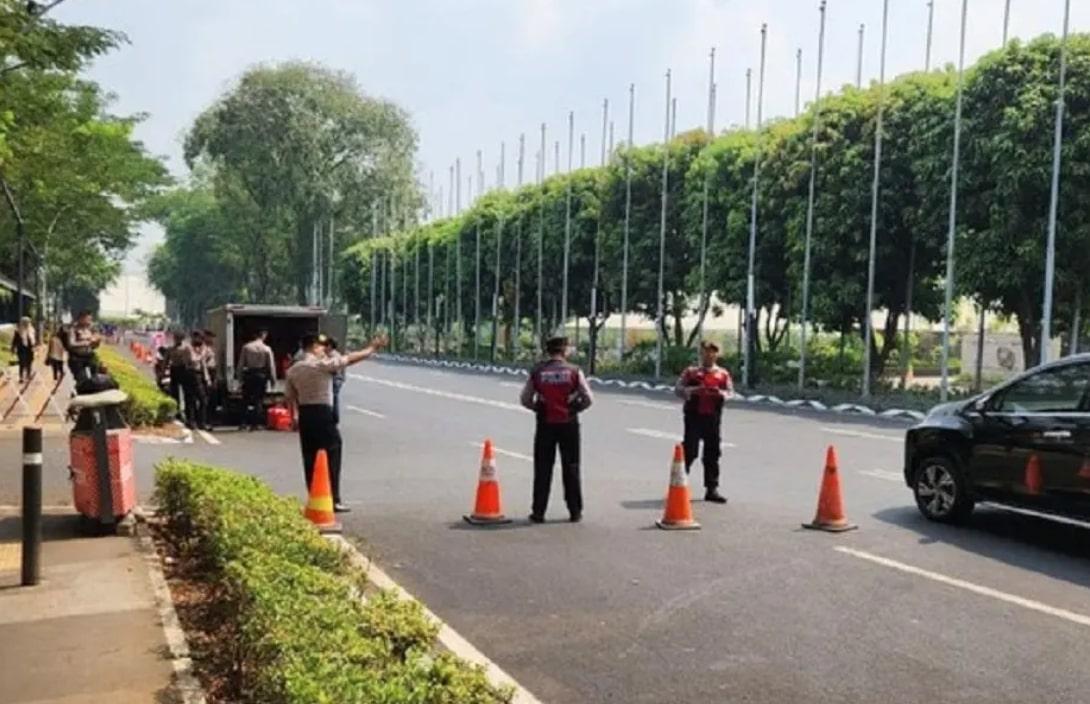 Sebanyak 100 Personel Dikerahkan pada Proses Pengosongan Lahan Hotel Sultan