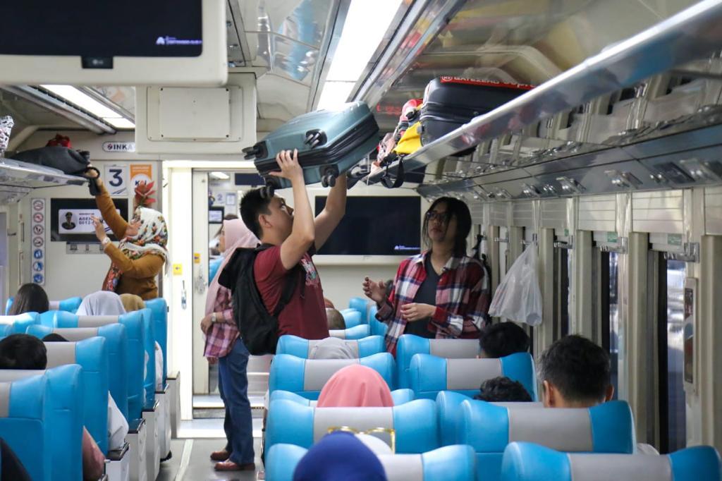 PT KAI Lakukan Rekayasa Keberangkatan Bertepatan HUT ke-78 TNI