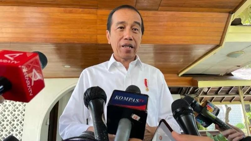 Jokowi Pastikan Jamu SYL Besok Malam di Istana Merdeka Jakarta