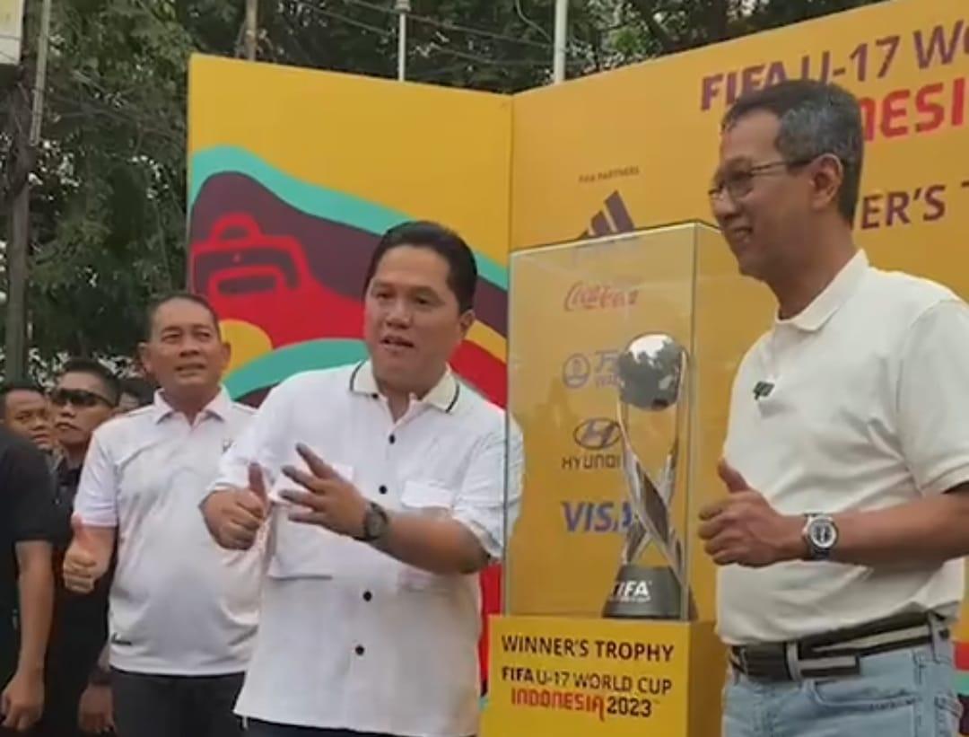 Erick Thohir Pantau Lokasi Ekspose Trofi Piala Dunia U-17 di Bundaran HI