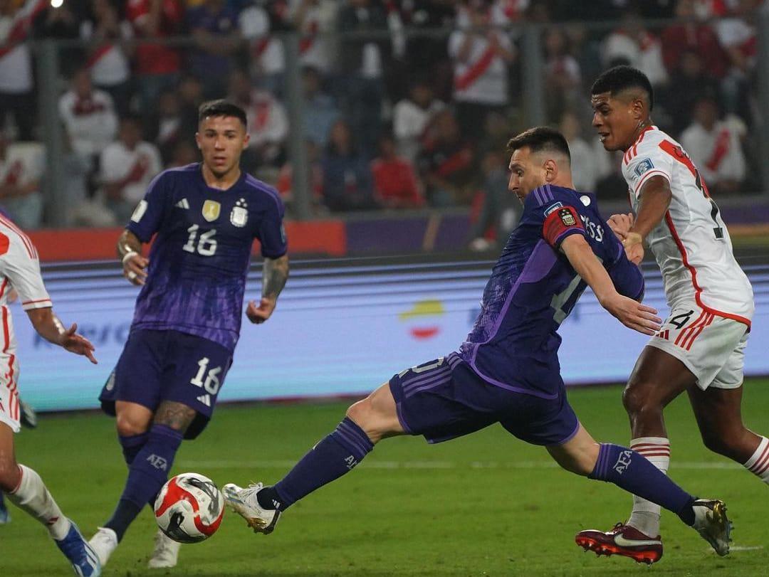 Cetak Brace Kontra Peru, Messi Sabet Gelar Man of the Match