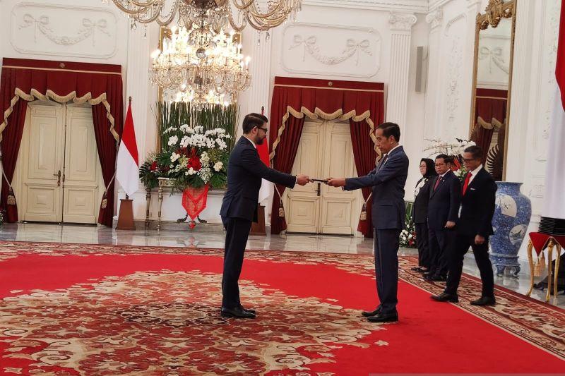 Jokowi Terima Surat Kepercayaan 12 Dubes Negara Sahabat, Ini Daftarnya