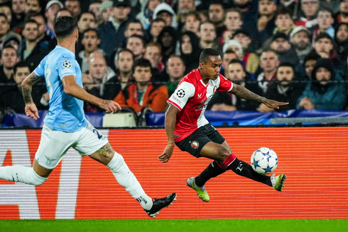 Feyenoord Tampil Perkasa Ketika Kalahkan Lazio 3-1