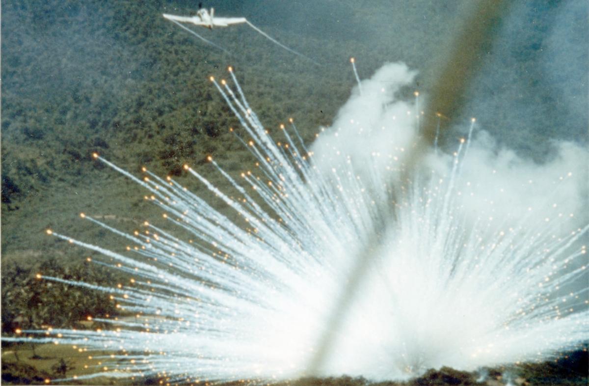 Ini Fakta Tentang Bom Fosfor Putih, Senjata Ilegal yang Digunakan Israel